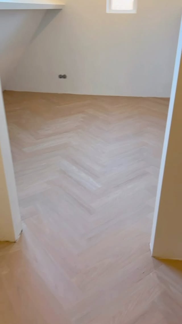 Visgraatvloer